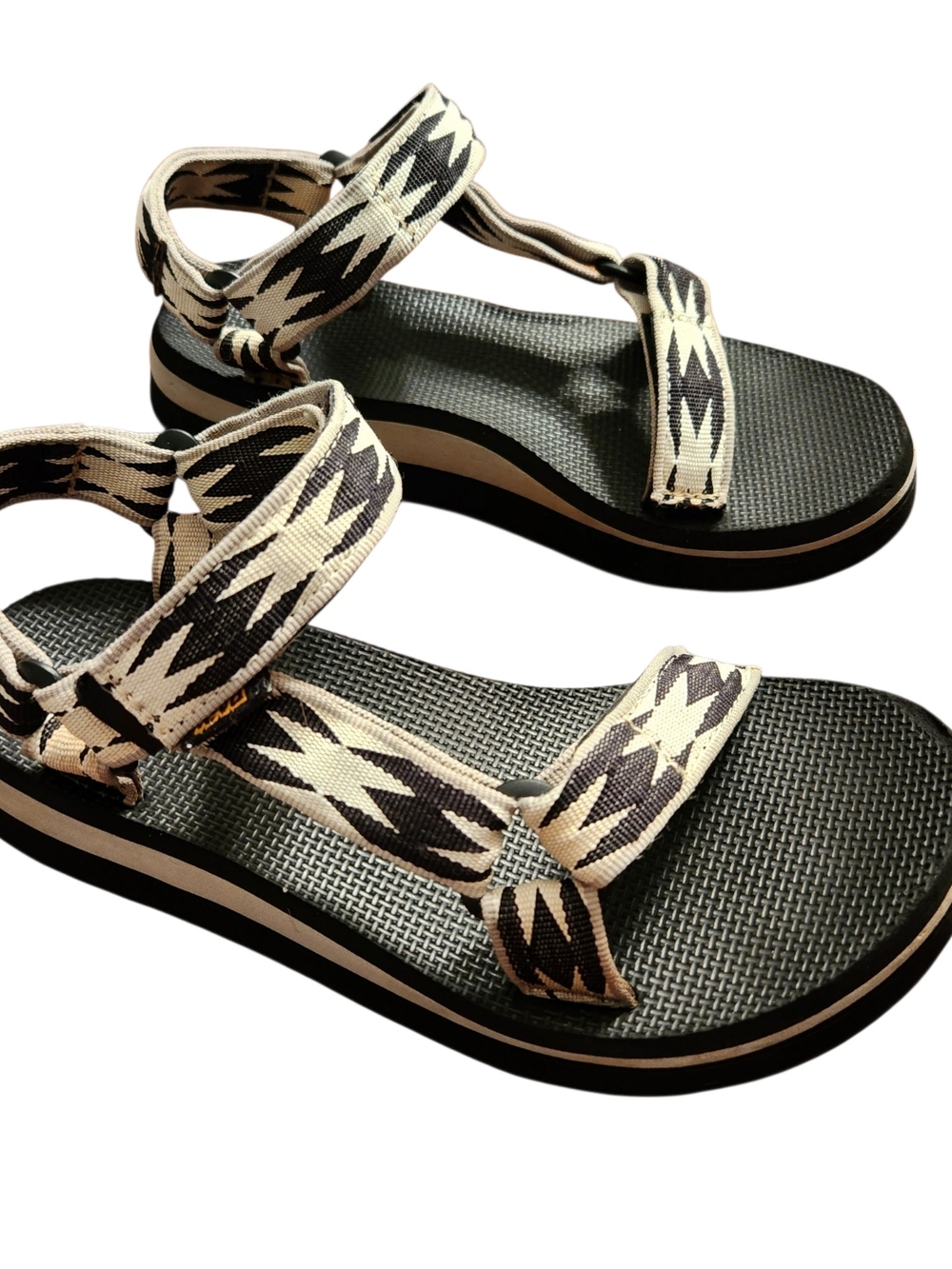 Teva Midform Universal Women’s Size 6 Geometric Quick-Dry Platform Shoes Sandals